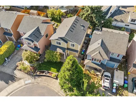 13702 NE Couch Street Portland OR 97230