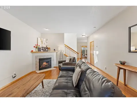 13702 NE Couch Street Portland OR 97230