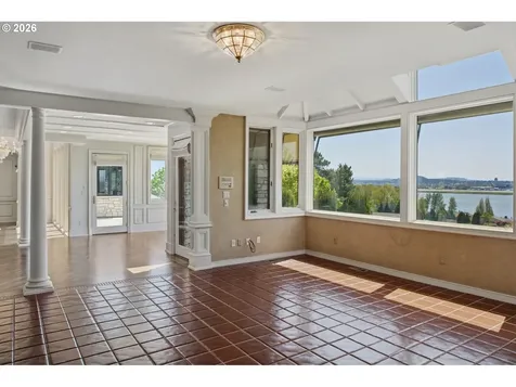 7803 SE Evergreen Highway Vancouver WA 98664