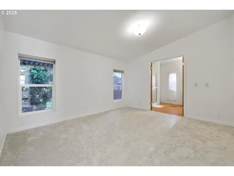 507 N 19th Avenue Cornelius OR 97113