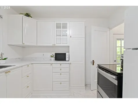 312 W 32nd Street Vancouver WA 98660
