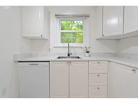 312 W 32nd Street Vancouver WA 98660