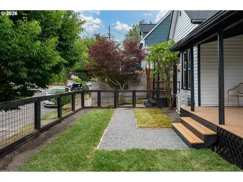 7028 N Saint Louis Avenue Portland OR 97203