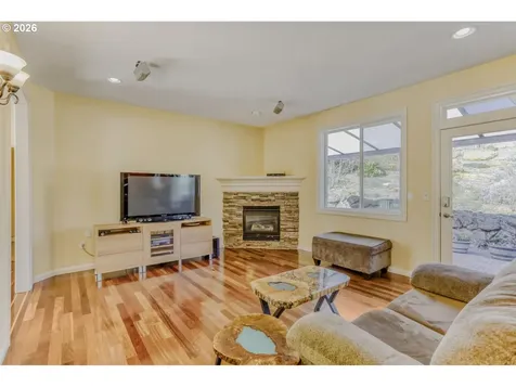 1145 NW 22nd Avenue Camas WA 98607