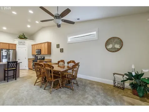 57 Willow Pointe Loop Longview WA 98632