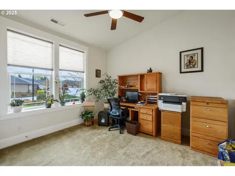 57 Willow Pointe Loop Longview WA 98632
