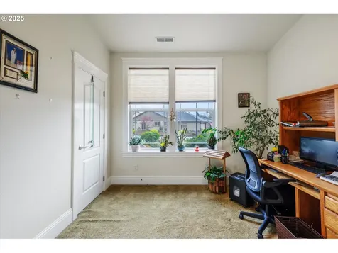 57 Willow Pointe Loop Longview WA 98632