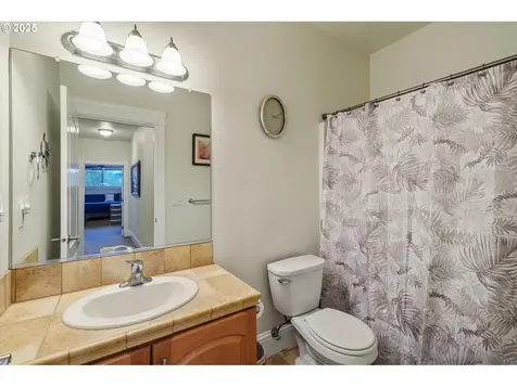 57 Willow Pointe Loop Longview WA 98632
