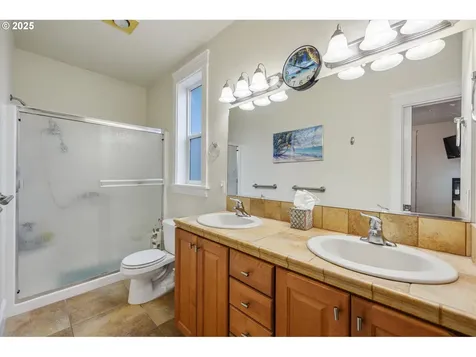 57 Willow Pointe Loop Longview WA 98632