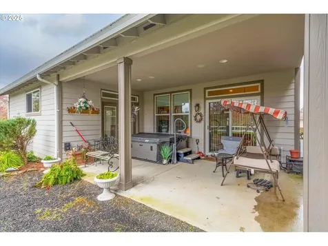 57 Willow Pointe Loop Longview WA 98632