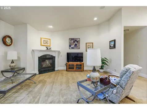 57 Willow Pointe Loop Longview WA 98632