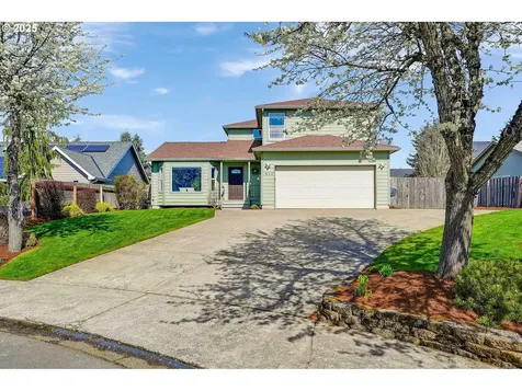 610 Lone Oaks Loop Silverton OR 97381
