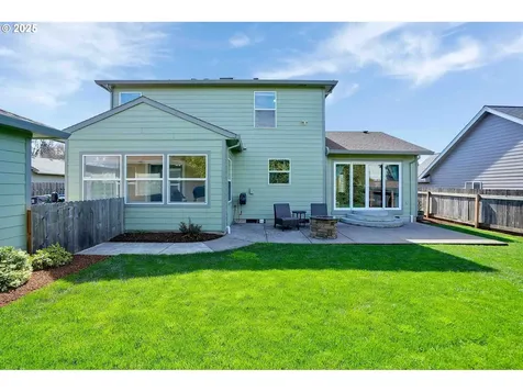 610 Lone Oaks Loop Silverton OR 97381