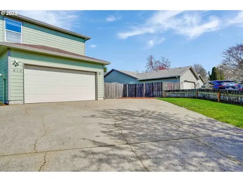 610 Lone Oaks Loop Silverton OR 97381