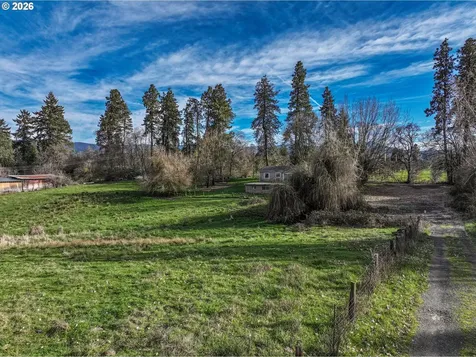 2739 Wyeast Road Hood River OR 97031