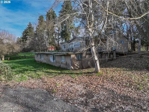 2739 Wyeast Road Hood River OR 97031