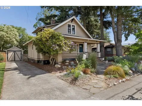 2720 SE 66th Avenue Portland OR 97206