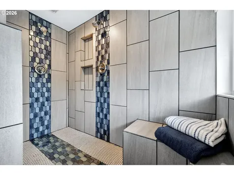 2720 SE 66th Avenue Portland OR 97206