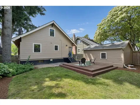 2720 SE 66th Avenue Portland OR 97206