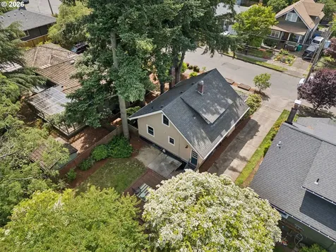 2720 SE 66th Avenue Portland OR 97206