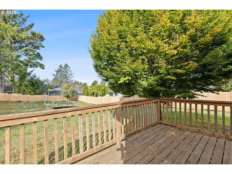 665 SE Indian Trail Avenue Depoe Bay OR 97341