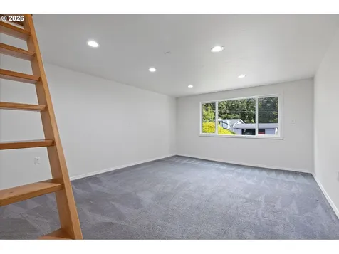 665 SE Indian Trail Avenue Depoe Bay OR 97341