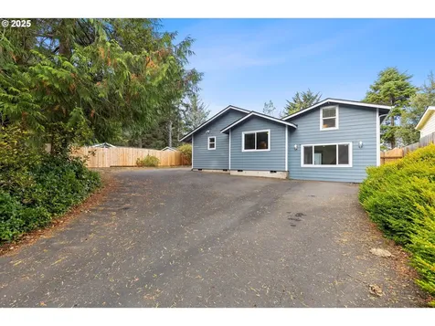 665 SE Indian Trail Avenue Depoe Bay OR 97341