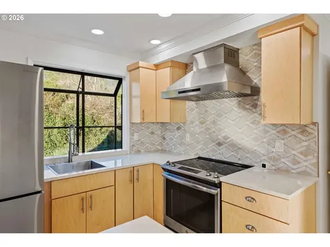 66599 Quail Road North Bend OR 97459