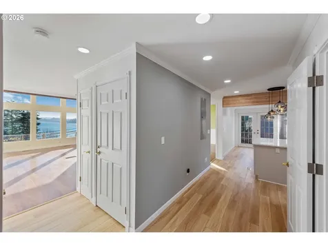 66599 Quail Road North Bend OR 97459