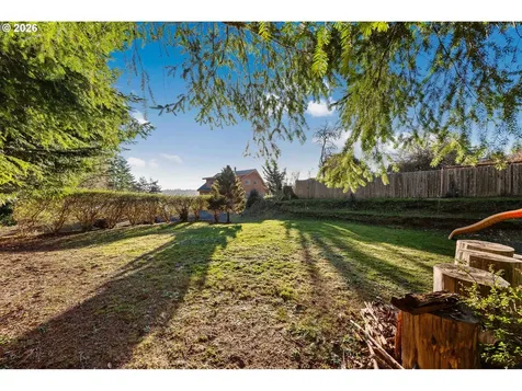 66599 Quail Road North Bend OR 97459