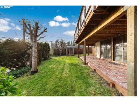 66599 Quail Road North Bend OR 97459