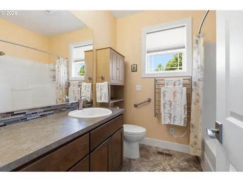 2400 NW West Hills Drive Mcminnville OR 97128
