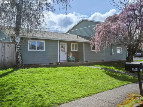1664 SW Sesame Street Mcminnville OR 97128