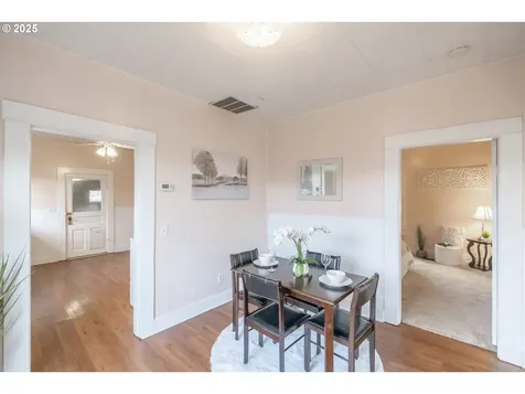 235 S 18th Street Philomath OR 97370