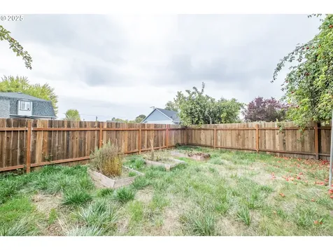 235 S 18th Street Philomath OR 97370