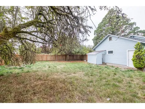 235 S 18th Street Philomath OR 97370