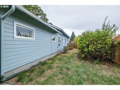 235 S 18th Street Philomath OR 97370