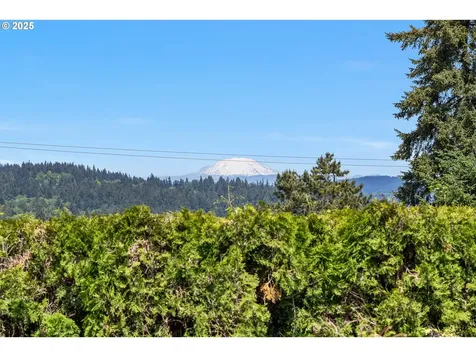 1535 Larch Street Lake Oswego OR 97034