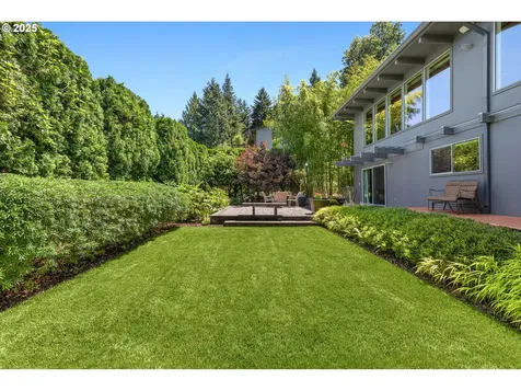 1535 Larch Street Lake Oswego OR 97034