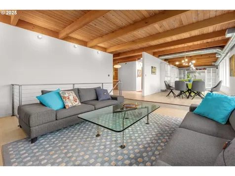 1535 Larch Street Lake Oswego OR 97034