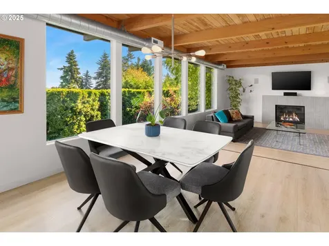 1535 Larch Street Lake Oswego OR 97034