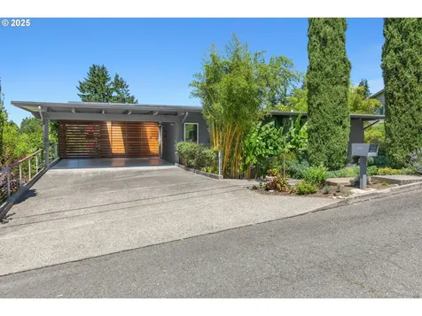 1535 Larch Street Lake Oswego OR 97034