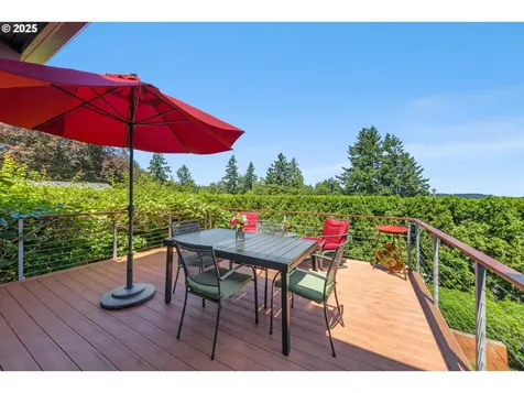 1535 Larch Street Lake Oswego OR 97034