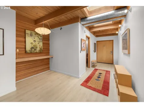 1535 Larch Street Lake Oswego OR 97034