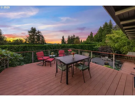 1535 Larch Street Lake Oswego OR 97034