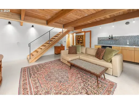 1535 Larch Street Lake Oswego OR 97034