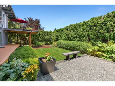 1535 Larch Street Lake Oswego OR 97034