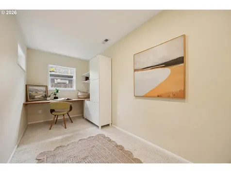 5417 SE Boise Street Portland OR 97206