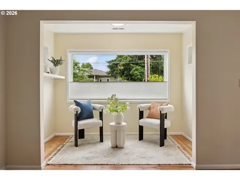5417 SE Boise Street Portland OR 97206