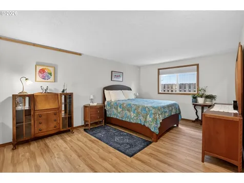 10602 SW Kent Street Portland OR 97224